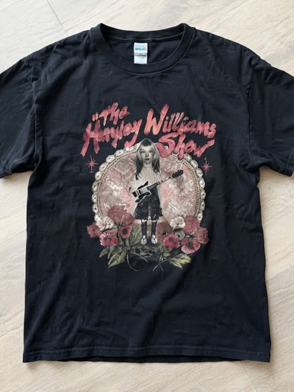 The Hayley Williams Show Guitarist Music Roses Vintage Black T-Shirt